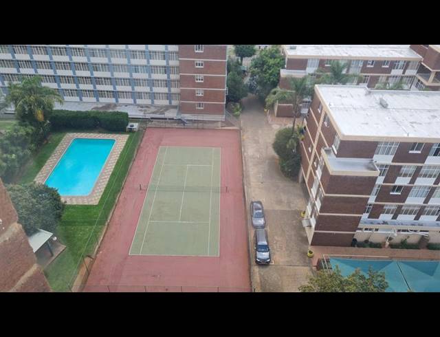 2 BEDROOM APARTMENT FOR SALE IN BEDFORD GARDENS